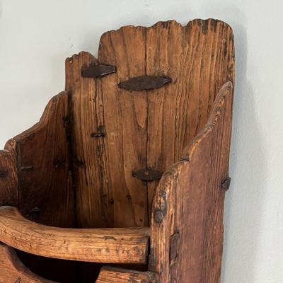 LOT 82: Vintage Primitive Grain Scoop