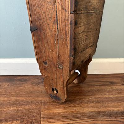 LOT 82: Vintage Primitive Grain Scoop