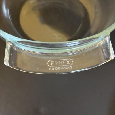 LOT 86: French Corning Ware & Pyrex Bakeware Collection