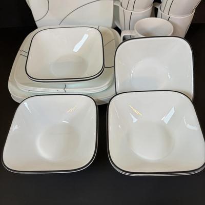 LOT 87: Corelle Square Simple Lines Dinnerware Set