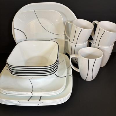 LOT 87: Corelle Square Simple Lines Dinnerware Set