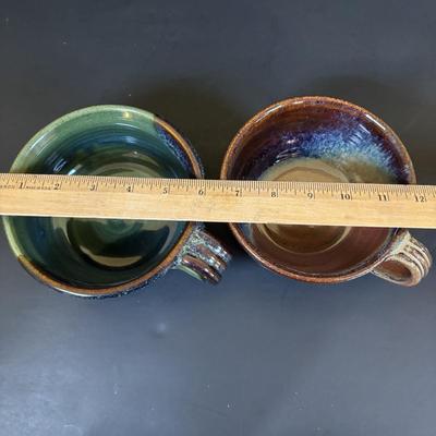 LOT 88: Glazed Stoneware Pottery Collection: Mugs Bowls Jar, Signed & Unsigned