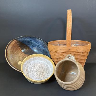 LOT 89: Longaberger Basket w/Insert, Glazed Stoneware 10" Pottery Bowl, Garlic Grader & Sponger Holder/Trinket Dish