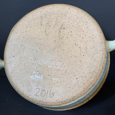 LOT 89: Longaberger Basket w/Insert, Glazed Stoneware 10" Pottery Bowl, Garlic Grader & Sponger Holder/Trinket Dish