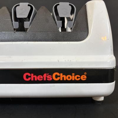 LOT 93: Chef's Choice Electric Knife Sharpener along with Assorted Kitchen Cutlery