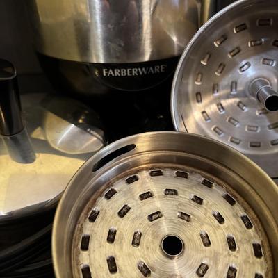 LOT 96: Vintage Farberware & Mixpresso Electric Percolator Coffee Pots & Cosori Electric Glass Kettle