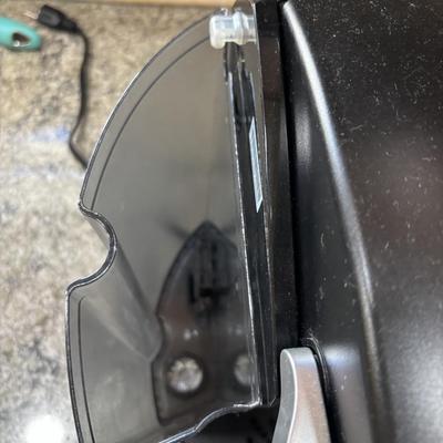 LOT 98: Keurig Coffee Machine & Krups Coffee/Spice Grinder