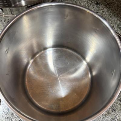 LOT 99: Kitchen Cabinet Find: Pots & Pans: All-Clad along with Green Pan