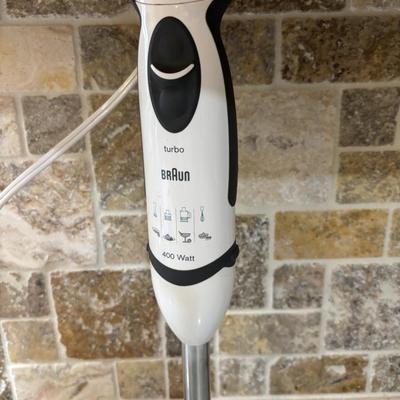 LOT 100: Kitchen Cabinet Finds: Baking Pans, Pampered Chef Glass Mixing Pitcher, Braun Turbo Handheld Mixer, All-Clad Measuring Cups...