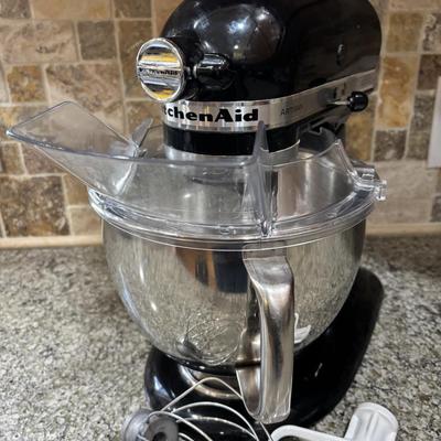 LOT 102: Kitchen Aid Stand Mixer Model KSM150PSOB