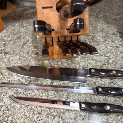 LOT 104: Cutco Knife Set w/Wooden Block & Cutco Utensil Holder