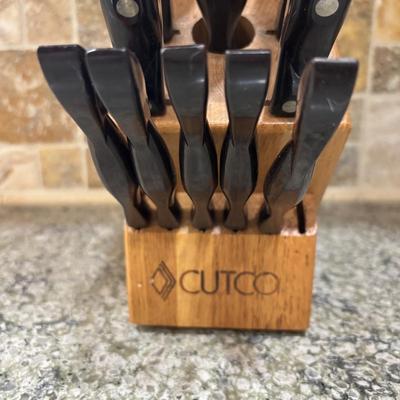 LOT 104: Cutco Knife Set w/Wooden Block & Cutco Utensil Holder