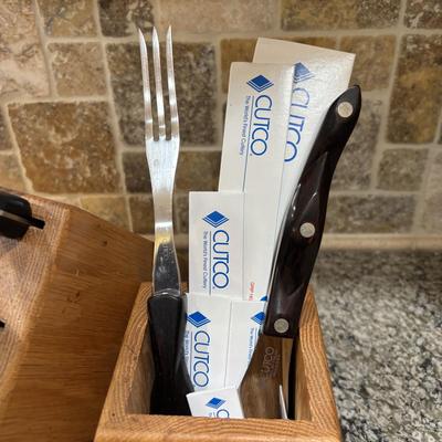 LOT 104: Cutco Knife Set w/Wooden Block & Cutco Utensil Holder