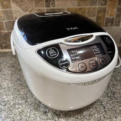 LOT 106: T-Fal 10-in-1 Rice and Multi Cooker