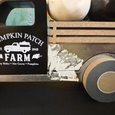 LOT 107: Fall Home Decor featuring a Handcrafted Glazed Pottery Vase/Vessel