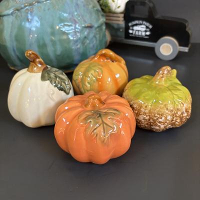 LOT 107: Fall Home Decor featuring a Handcrafted Glazed Pottery Vase/Vessel