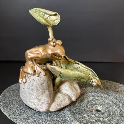 LOT 108: Working Aquascape Lazy Frog on Lily Pad, Ceramic Frog, Frog Boot Planter/Vase