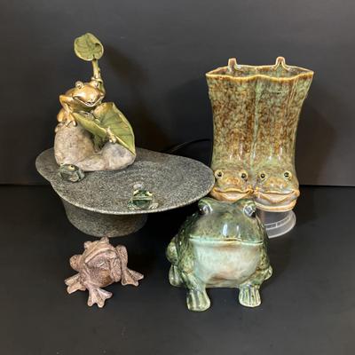LOT 108: Working Aquascape Lazy Frog on Lily Pad, Ceramic Frog, Frog Boot Planter/Vase