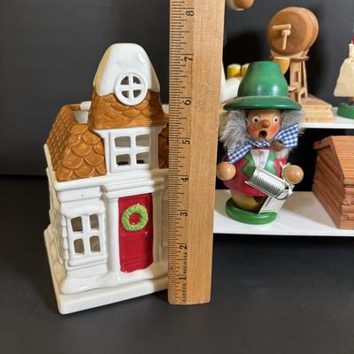 LOT 110: Collection of 3 Traditional German Incense Smokers, Log Cabin Incense Burner & Slatkin & Co. Holiday House Lumiary