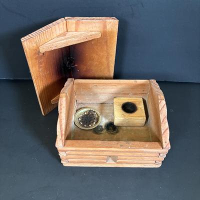 LOT 110: Collection of 3 Traditional German Incense Smokers, Log Cabin Incense Burner & Slatkin & Co. Holiday House Lumiary