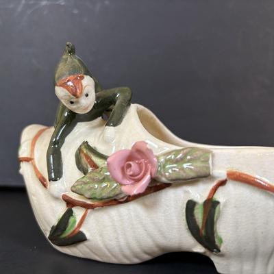 LOT 111: Vintage Pixie/Elf Figures