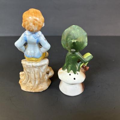LOT 111: Vintage Pixie/Elf Figures