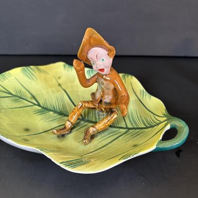 LOT 113: Vintage Pixies & Elves Figures including Lefton, a Candle Hugger & Christmas