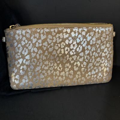 LOT 117: Lampe Berger Catalytic Fragrance Lamp, Red Resin Elephants, Lucky Elephants Wall Decor w/Turkish Evil Eye (Worry Bead),...