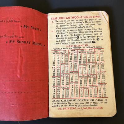 LOT 135: Vintage Goebel Flight Out of Egypt Nativity Figurine & Reglious Items