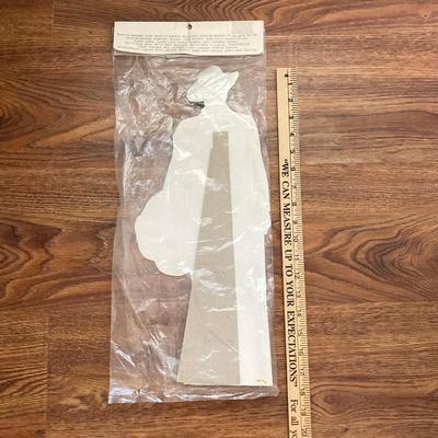 LOT 136: Horseshoe Rack with Collection of Western Memorabilia - John Wayne and Sally Star