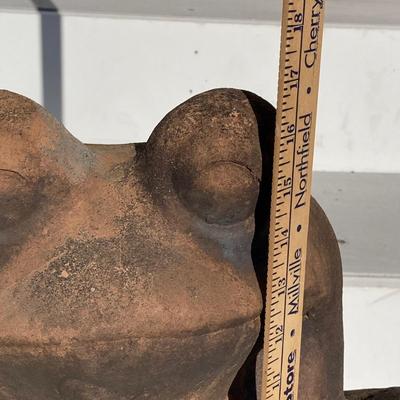 LOT 149: Terracotta Frog Planter
