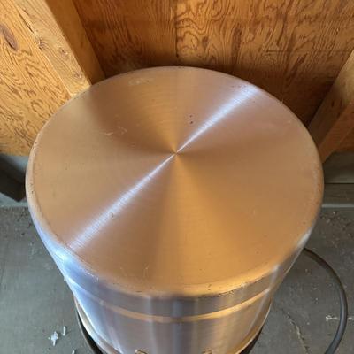 LOT 158: Outdoor Propane Turkey Fryer/Cooker