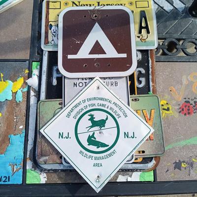 LOT 161: Vintage Metal Signs