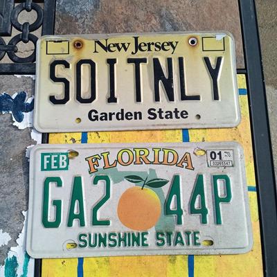 LOT 162: Vintage License Plate Collection