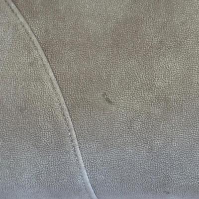 LOT 164: Power Recliner