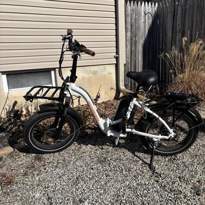 Sale Photo Thumbnail #154