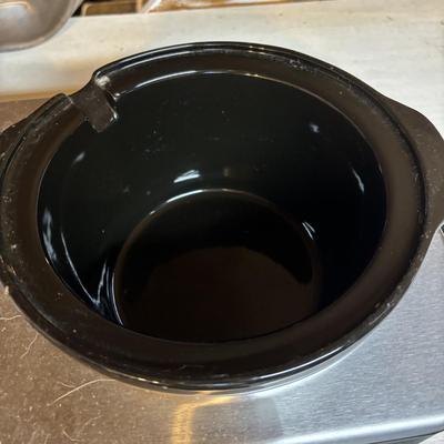 LOT 172: Basement Finds Kitchen Appliances: Crock Pot, All-Clad Roasting Pan, T-Fal Oti Grill, Cuisinart Coffee Pot, Excalibur Food...