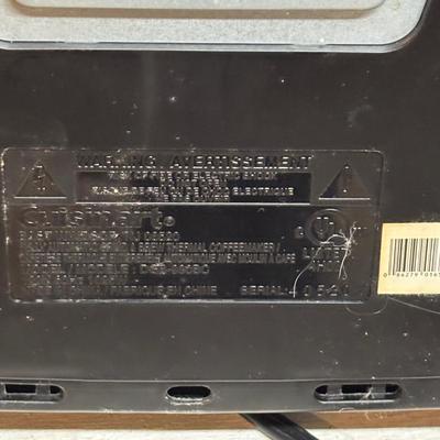 LOT 172: Basement Finds Kitchen Appliances: Crock Pot, All-Clad Roasting Pan, T-Fal Oti Grill, Cuisinart Coffee Pot, Excalibur Food...