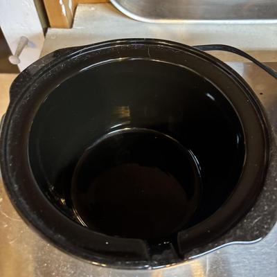 LOT 172: Basement Finds Kitchen Appliances: Crock Pot, All-Clad Roasting Pan, T-Fal Oti Grill, Cuisinart Coffee Pot, Excalibur Food...