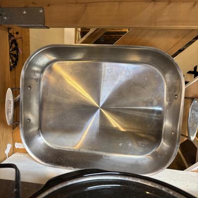 LOT 172: Basement Finds Kitchen Appliances: Crock Pot, All-Clad Roasting Pan, T-Fal Oti Grill, Cuisinart Coffee Pot, Excalibur Food...