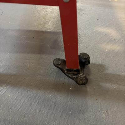 LOT 172: Skil 10-inch Table Saw on Stand & Adjustable Rolling Stand