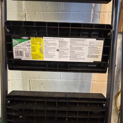 LOT 173: Werner 3-Step Folding Ladder w/Project Tray & More