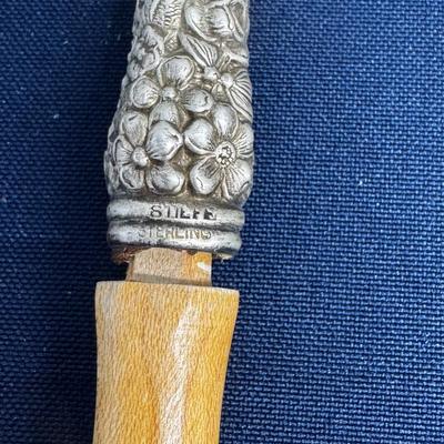 Vintage Sterling Silver Handled Wooden Salad Servers – Floral Repoussé – Pair