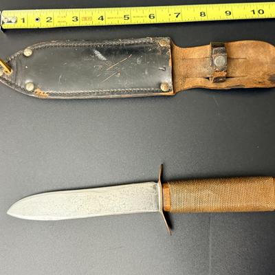 Antique c1920’s or earlier Russell Green River works Knife & Sheath