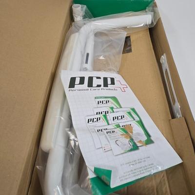 LOT 34: American Heart Association Family & Friends CPR Anytime Training Kit, HoMedics Cordless Percussion Body Massager with...