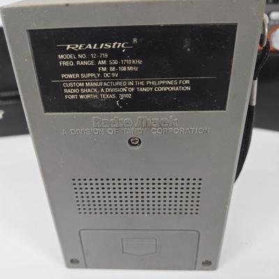 LOT 36: Lafayette SWR & Field Strength Meter, Realistic Hand Held Portable AM-FM Radio, Sony Tick-Talk Clock Radio, Etón Microlink...