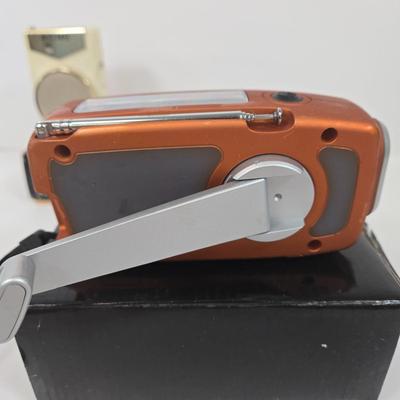 LOT 36: Lafayette SWR & Field Strength Meter, Realistic Hand Held Portable AM-FM Radio, Sony Tick-Talk Clock Radio, Etón Microlink...