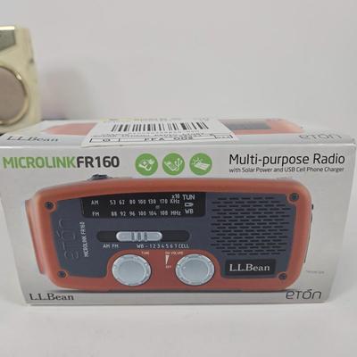 LOT 36: Lafayette SWR & Field Strength Meter, Realistic Hand Held Portable AM-FM Radio, Sony Tick-Talk Clock Radio, Etón Microlink...