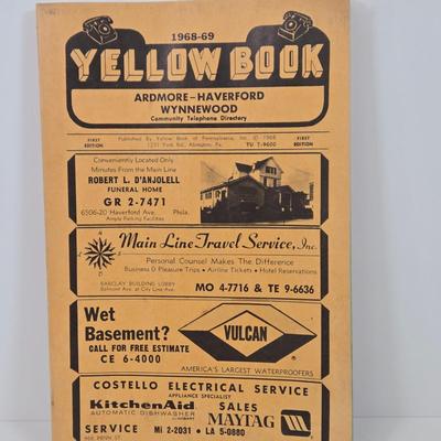 LOT 37: Multiple Family Crests, 3 Fenton Bicentennial Commemorative Plates, Miniature Liberty Bell, Pictorial History of the Great Civil...