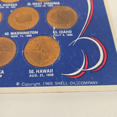 LOT 37: Multiple Family Crests, 3 Fenton Bicentennial Commemorative Plates, Miniature Liberty Bell, Pictorial History of the Great Civil...